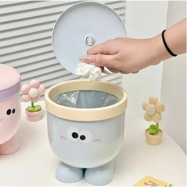 Thùng rác để bàn nhựa mini dễ thương có nắp - Phòng ngủ & Văn phòng, 47.900₫