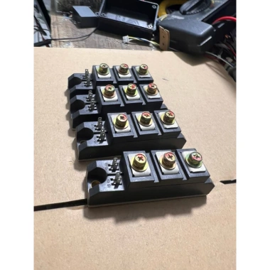 Thysitor SCR 25A 800V - Hàng Tháo Biến Tần Giá Rẻ 150.000 VND, Bảo Hành 12 Th 9 Thysitor SCR 25A 800V - Hàng Tháo Biến Tần Giá Rẻ 150.000 VND, Bảo Hành 12 Th 9