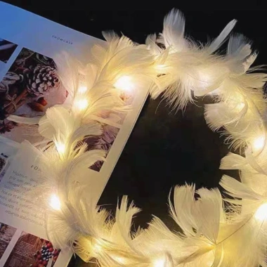 Tiara LED Băng Đô Lông Vũ Vương Miện - Đèn Halo Sáng Lung Linh, Phù Hợp Sinh Nhật, Giá ưu đãi 46,114 9 Tiara LED Băng Đô Lông Vũ Vương Miện - Đèn Halo Sáng Lung Linh, Phù Hợp Sinh Nhật, Giá ưu đãi 46,114 9