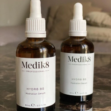 Tinh chất cấp ẩm, phục hồi da Medik8 Hydra8 B5 Serum 60ml - Giá 1.452.000₫