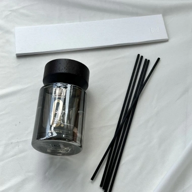 Tinh dầu khuếch tán thơm Ghiền Thơm mùi gỗ đàn hương - Khử mùi, lọ thơm 465k
