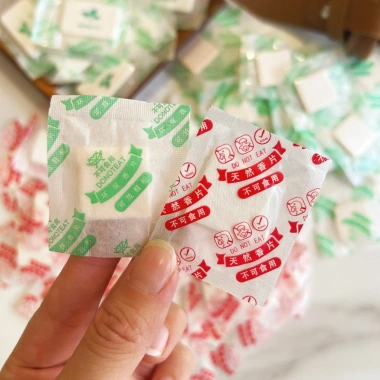 Tinh Dầu Mini Khử Mùi Quần Áo, Túi Xách, Giày Dép - Nhỏ Gọn, Hiệu Quả, Giá 15.000 VND