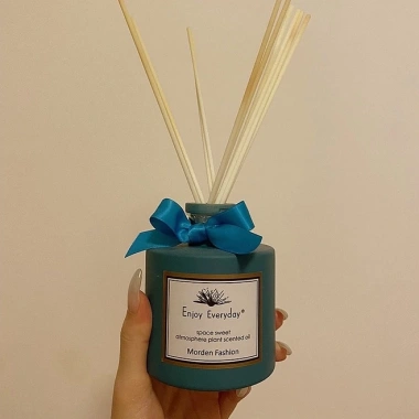Tinh dầu nước hoa khuếch tán thơm phòng, cắm que khử mùi hôi động vật - Giá 259.000