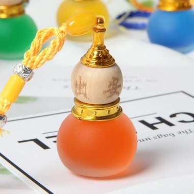 Tinh Dầu Treo Xe Hơi Hồ Lô Khúe Tan - Hương Thơm Giảm Stress, Chống Say, Khử Mùi - 39.000đ 3 Tinh Dầu Treo Xe Hơi Hồ Lô Khúe Tan - Hương Thơm Giảm Stress, Chống Say, Khử Mùi - 39.000đ 3