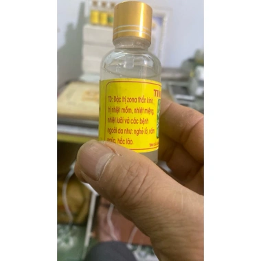 Tinh Dầu Zola Thần Kinh 30ml - Giảm Đau Xương Khớp, Tê Bì, Nấm Ngứa, Lưu Thông Khí Huyết