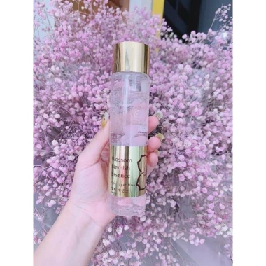 Toner Cốt Tuyệt Hoa Blossom Blemish Essense - Giảm mụn, dưỡng ẩm, không cồn - Giá chỉ 209.000₫ (Giá gốc 252.890₫)