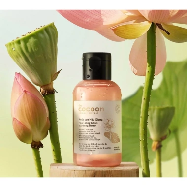 Toner Dưỡng Ẩm Phục Hồi Da Nhạy Cảm Sen Hậu Giang Cocoon 310ml - Giá 156.000đ