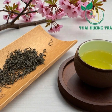 Trà Đinh Nón Loại 1 - Trà Đặc Sản Thái Nguyên THTea, Giá Ưu Đãi 247.500 VND