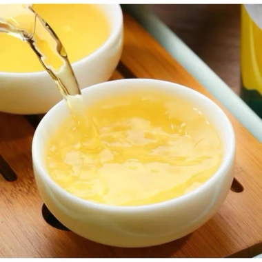 Trà Ô Long Nhân Sâm Đảo Hải Nam Lan Quý Nhân Thượng Hạng 500g Rương Gỗ 388.000đ