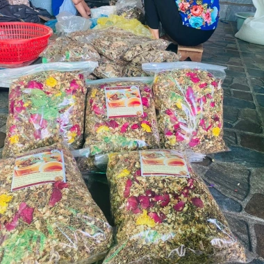 Trà sơn mật hồng sâm 1kg - Hoa nhài, cỏ ngọt, hoa cúc vàng - Mát gan, ngủ ngon - 65.000 VND 9