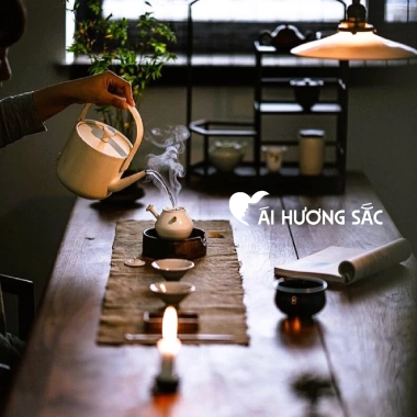 Trà Thái Nguyên Ái Hương Sắc - Chè xanh búp non 250g vị đậm hậu ngọt, tốt cho sức khỏe - 178k