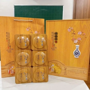 Trà Thiết Quan Âm Thượng 450g hộp gỗ - Set 6 hộp (11 gói/hộp) giảm còn 649.000₫ 9 Trà Thiết Quan Âm Thượng 450g hộp gỗ - Set 6 hộp (11 gói/hộp) giảm còn 649.000₫ 9