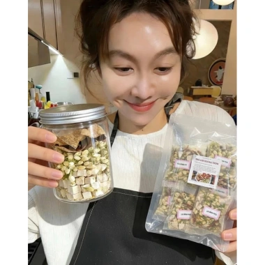 Trà Thơm Cơ Thể Lưu Hương - Thảo Dược HT Đẹp Da Giảm Giá 99k 126.720đ 5 Trà Thơm Cơ Thể Lưu Hương - Thảo Dược HT Đẹp Da Giảm Giá 99k 126.720đ 5
