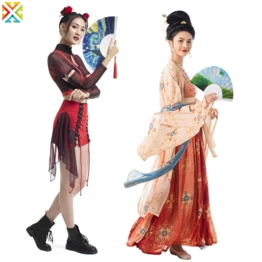 Tranh Sơn Dầu Thế Giới + Quạt Gấp Nhựa Thủ Công – Quà Tặng Nghệ Thuật Trang Trí Nhà Cửa 51.425₫