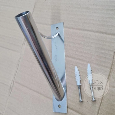 Tréo Cờ Tổ Quốc nghiêng, cắm cờ inox gắn tường - chỉ 69.000₫ (giá gốc 84.180₫)