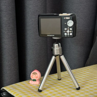Tripod Mini Gập Gọn cho Máy Ảnh Kỹ Thuật Số - Độ Bền Cao, Giá Chỉ 46.000₫
