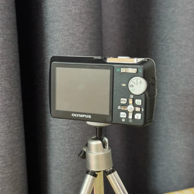 Tripod Mini Gập Gọn cho Máy Ảnh Kỹ Thuật Số - Độ Bền Cao, Giá Chỉ 46.000₫