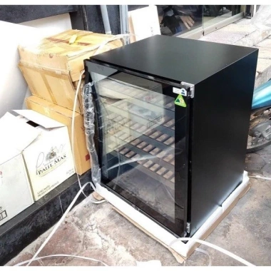 Tủ Bảo Quản Malloca MWC-46BG 127L - Bảo hành 3 năm, Công nghệ hiện đại, Giữ hương vị, 22.9 triệu