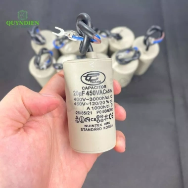 Tụ Đề Máy Bơm Nước 450V Motor 1 Pha - Tụ Ngậm CBB cho Máy Lạnh, Điều Hòa, Quạt Trần - 29.256₫ 2 Tụ Đề Máy Bơm Nước 450V Motor 1 Pha - Tụ Ngậm CBB cho Máy Lạnh, Điều Hòa, Quạt Trần - 29.256₫ 2