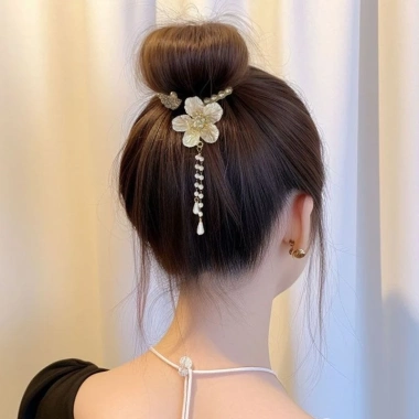 Tua Rua Tóc Nữ Đuôi Ngựa Cố Định Siêu Cổ Tích Ngọc Trai - Giá 20.399đ 7