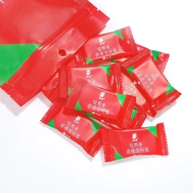 Túi 20 Khăn Mặt Giấy Nén Hàn Quốc Viên Kẹo, Khóa Zip Du Lịch (Gói Đỏ) 17.999 VND
