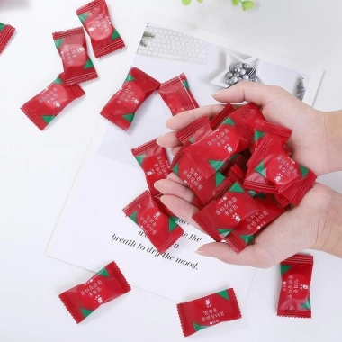 Túi 20 Khăn Mặt Giấy Nén Hàn Quốc Viên Kẹo, Khóa Zip Du Lịch (Gói Đỏ) 17.999 VND 9 Túi 20 Khăn Mặt Giấy Nén Hàn Quốc Viên Kẹo, Khóa Zip Du Lịch (Gói Đỏ) 17.999 VND 9