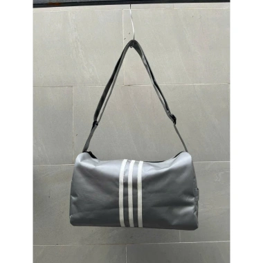 Túi 3 sọc thể thao SHINE 2.020 - tập gym, đeo chéo, đựng giày, giá 58.000₫ 6 Túi 3 sọc thể thao SHINE 2.020 - tập gym, đeo chéo, đựng giày, giá 58.000₫ 6