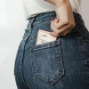 Túi 50 Gói Khăn Giấy Ướt EcoWipes Vệ Sinh Phụ Nữ Hương Daisy Thơm Mát - 108k 6