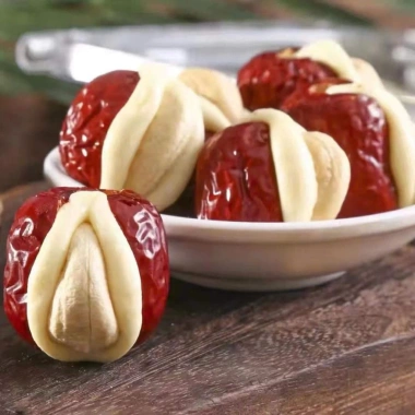 Túi 500g Táo Đỏ Tân Cương - Kẹp Hạt Điều Béo Ngậy Siêu Ngon Siêu Hot 89.000 6