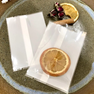 Túi 7x10 cm đựng trà bánh kẹo 1 mặt trắng - 1 mặt trong, combo 100 túi bóng hàn miệng, giá chỉ 18.000₫