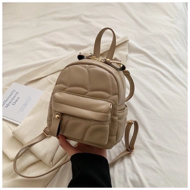 Túi balo mini da bóng 20cm sz 305 - Phong cách cá tính, giá chỉ 53.000₫ 5 Túi balo mini da bóng 20cm sz 305 - Phong cách cá tính, giá chỉ 53.000₫ 5