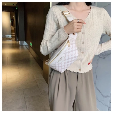Túi Bao Tử Đeo Ngực và Bụng Trẻ Trung - Cá Tính Chuẩn Hàng QC, Giá 186.000 VNĐ Giảm 40% 2 Túi Bao Tử Đeo Ngực và Bụng Trẻ Trung - Cá Tính Chuẩn Hàng QC, Giá 186.000 VNĐ Giảm 40% 2