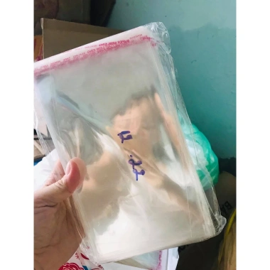 Túi bọc ni lông bóng kiếng 500g dán miệng, đựng quần áo, hàng, trang sức - 45.000đ