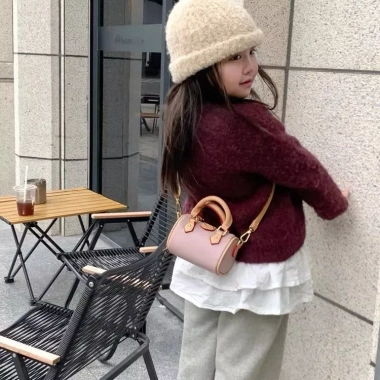 Túi Boston Đeo Vai Bé Gái Màu Đỏ Năm Mới – Thời Trang Trẻ Em, Giảm Giá