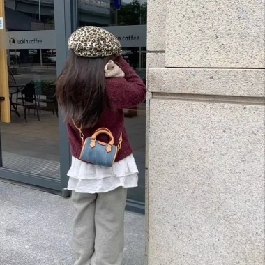 Túi Boston Đeo Vai Bé Gái Màu Đỏ Năm Mới – Thời Trang Trẻ Em, Giảm Giá