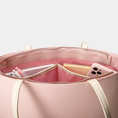 Túi Camelia Brand Compact Tote Thiết kế gọn nhẹ, giá ưu đãi 600.000₫