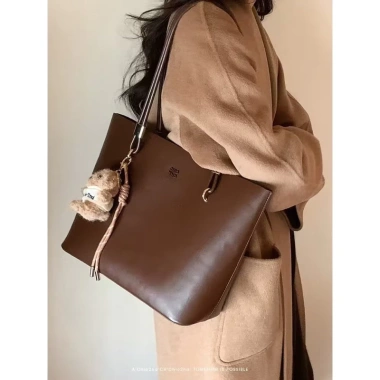 Túi chio dây đôi da trơn size 32cm công sở mẫu mới 2.025 kèm móc treo - giá 295k