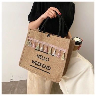 Túi cói đi biển và du lịch Hello Weekend Tua Rua Giá chỉ 59.000 giảm tới 15%