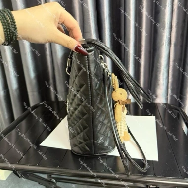 Túi công sở da mềm size 33 mác chữ trần trám, đi học đi chơi, tặng thỏ treo, 149.000₫ 6