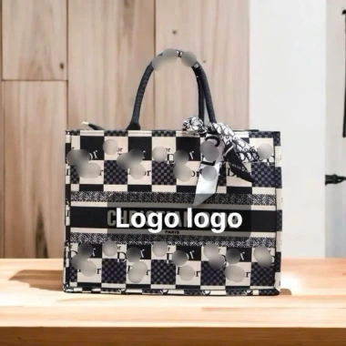 Túi công sở tote thổ cẩm size 36-41, tặng khăn, phù hợp đi làm và đi chơi 10 Túi công sở tote thổ cẩm size 36-41, tặng khăn, phù hợp đi làm và đi chơi 10