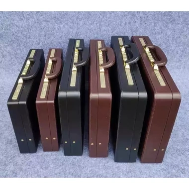 Túi da doanh nhân khóa số 8.013 - Đen nâu đa size, giảm giá 1,950,000