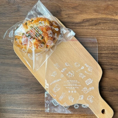 Túi Dán Keo 1kg Đựng Bánh Size 16x24 - 17x24 Chất Bóng Kính Giá 112k - Gold Pack VN 4 Túi Dán Keo 1kg Đựng Bánh Size 16x24 - 17x24 Chất Bóng Kính Giá 112k - Gold Pack VN 4