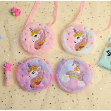 Túi đeo chéo bé gái thêu ngựa kỳ lân pony, vải lông nhung mềm mịn - Giá 48.000đ 2