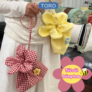 Túi Đeo Chéo Bông Hoa MONO Dễ Thương Dây Rút Đi Biển Dạo Phố Hot Trend 2.025 Giá 166.600₫ 3