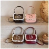 Túi đeo chéo cầm tay mini nữ Hello Kitty xinh đẹp - Thời trang Hàn Quốc, giảm còn 69.999₫ 2