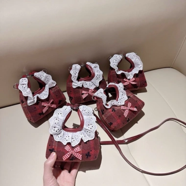 Túi đeo chéo cầm tay mini size 12 dạ đỏ phối bèo ren bassci thời trang giá 59k 3