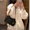 Túi đeo chéo công sở size 25 da PU đen trơn phối tang nổi - Giá 174.000₫ 6