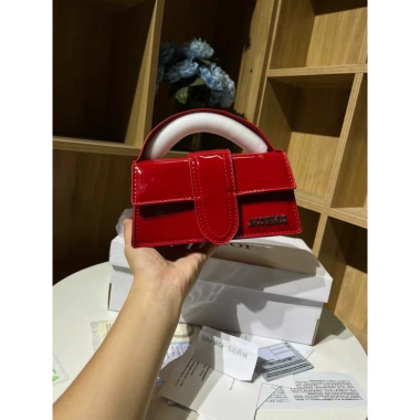 Túi đeo chéo da bóng màu nữ bền đẹp phù hợp điện thoại năng động cute 89.000₫ 9 Túi đeo chéo da bóng màu nữ bền đẹp phù hợp điện thoại năng động cute 89.000₫ 9