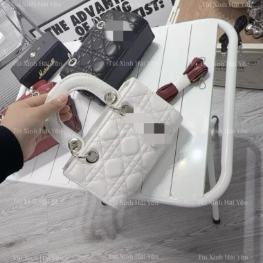 Túi đeo chéo đa năng size 19 vừa điện thoại, kèm chùm siêu xinh, giá 99.000₫ 3