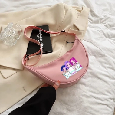 Túi đeo chéo KPop Demon Hunters nửa mặt trăng Nylon đa chức năng du lịch